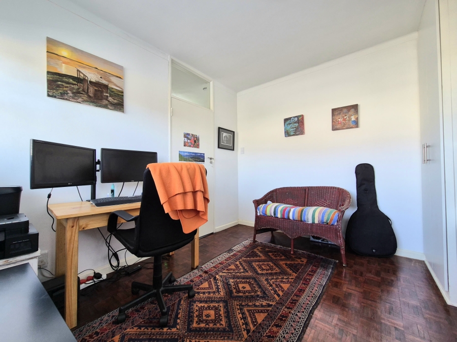 2 Bedroom Property for Sale in Wynberg Upper Western Cape